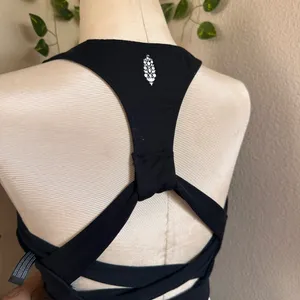 Free People Movement athletic black Sports Bra Size Medium thumbnail 4