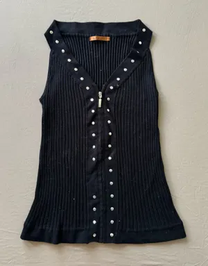 Beldini Vintage Y2K Studded Zip Front Sleeveless Knit Top thumbnail 1