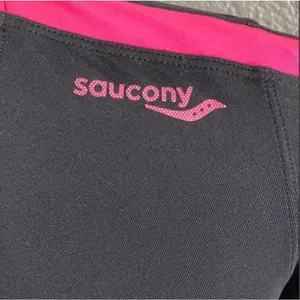 Saucony Long Sleeve Black Running Shirt Size Medium thumbnail 5