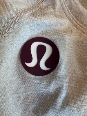 Lululemon - Team Canada Shirt thumbnail 4