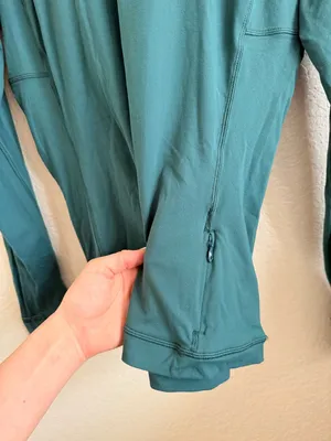 Lululemon it’s Rulu Teal Green Blue Long Sleeve Hooded‎ Top Shirt 12 thumbnail 4