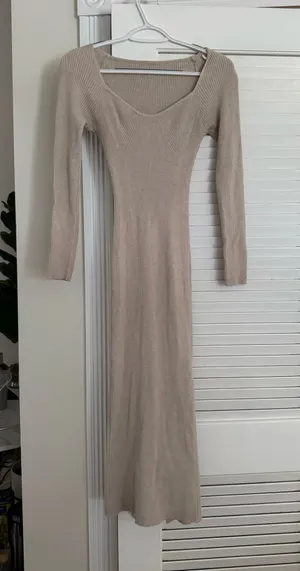 Long Sleeve Beige Sweater Dress Tan Size M thumbnail 1