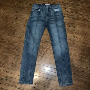 Revice Venus cropped Star medium wash size 27 jeans thumbnail 3