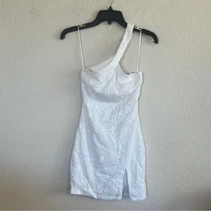 Superdown Cicely Mini Dress in White one shoulder thumbnail 4