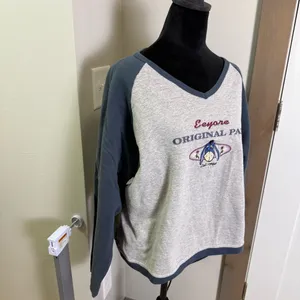 Vintage Y2K The Disney Store Eeyore Original‎ Pal V-Neck Shirt Light Sweater L thumbnail 2