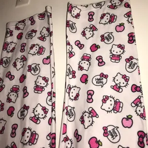 Hello Kitty Adult Pajama Bottoms Sleep Pants Size Large thumbnail 3