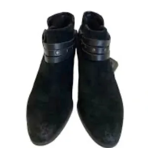 Clarks Black Suede Studded Leather Heel Booties Boho Western ankle boots thumbnail 2