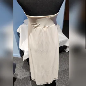 Elegant Cream Strapless Dress thumbnail 2