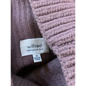 Wilfred Women's M Dusty Rose 100 Wool Sleeveless Turtleneck Sweater Side Slit thumbnail 5