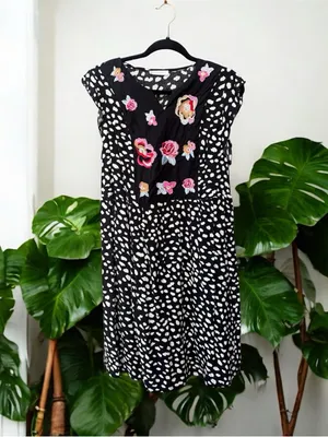 Kirundo Embroidered Leopard Mini Dress Medium thumbnail 2