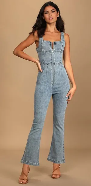 NWOT Lulus Keep Groovin' Light Wash Denim Zip-Front Jumpsuit Blue Party Size S thumbnail 1
