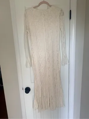 Elegant White Lace Midi Dress - Long Sleeve Women's Dress thumbnail 6