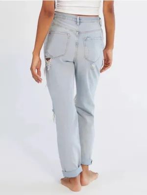 Urban Outfitters Light Wash Blue Denim BDG High-Waisted Mom Jean thumbnail 3