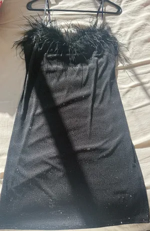 Black dress Size L thumbnail 1