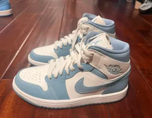 Jordan Air  1 Mid thumbnail 1