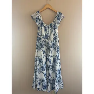 Lulus Delightfully Sweet White Floral Off-the-Shoulder Midi Dress Size XL Beach thumbnail 5