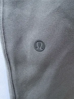 Lululemon Ready Set Cargo Pants Dark Olive Travel Woven Size 12 thumbnail 3