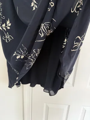 Lauren Ralph Lauren Women’s 100% Silk Monte Carlo Floral Skirt Midi Large Navy thumbnail 5