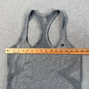 New Balance Gray Racerback Tank Top Women's Medium Running Active Gym Workout thumbnail 7