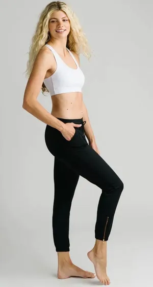 Zyia Joggers Black thumbnail 1