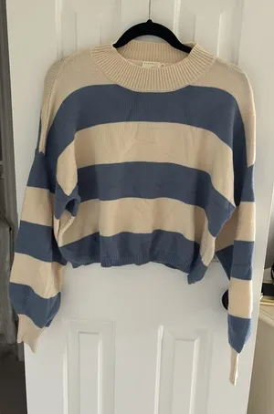 Dreamers Blue and white sweater thumbnail 1