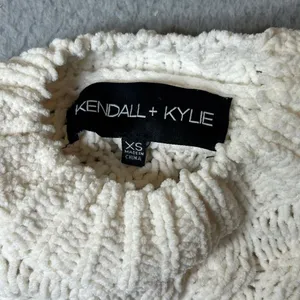 Kendall & Kylie Sweater Womens XS Cream‎ Crew Neck Long Sleeve Pullover Chunky thumbnail 3