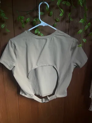 Buckle Open Back Tee thumbnail 6