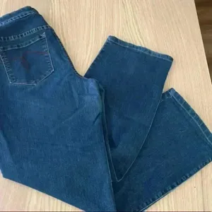 💥Average Preowned Jeans Size 16 Blue thumbnail 4