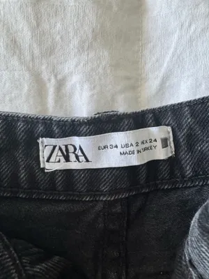 Black ZARA Jeans Straight thumbnail 2