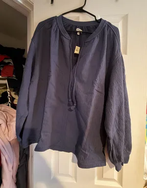 Aerie Summer Sweatshirt thumbnail 1