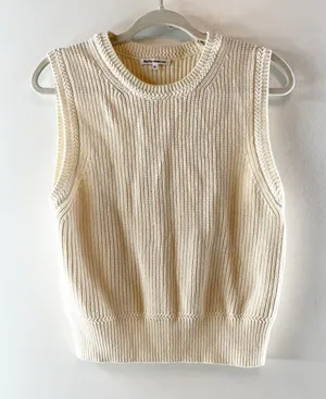 Reformation Teagan Ribbed Crewneck Sleeveless Sweater Vest Cream Ivory Large thumbnail 1
