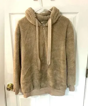 Women’s‎ sweater Size M thumbnail 1