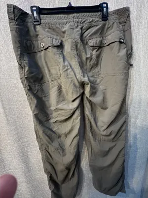 North Face Lightweight Hiking Pant army green- women’s 16 short thumbnail 1