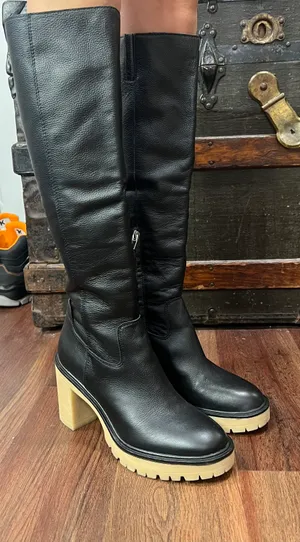 Dolce Vita Womens Corry H2O Tall Knee High Lug Sole Boots Black Size 10 thumbnail 2