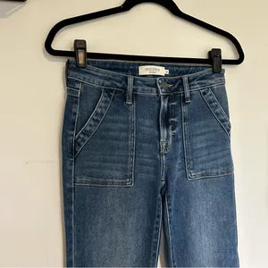 Hidden‎ Jeans Happi Medium Wash Frayed Hem Cargo Crop Flare Size 24 thumbnail 3