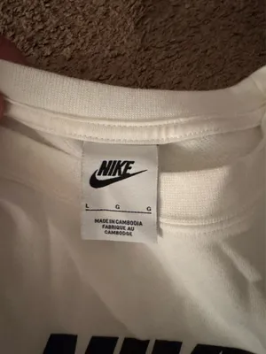 Nike white sweater thumbnail 2