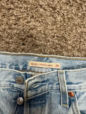 Levi’s Ribcage Straight Ankle thumbnail 3