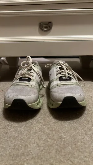 On Cloud Women’s Running Shoes thumbnail 3