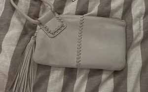 Hobo International Clutch thumbnail 1