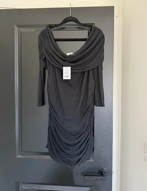 Showpo NWT Black mini dress with long sleeves size 16 thumbnail 8