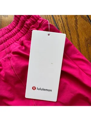 Lululemon Hotty Hot High Rise Short 4” Mulberry Spark Size 12 NWT thumbnail 3