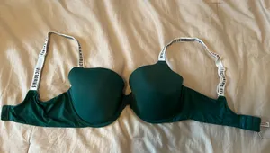 Victoria's Secret Bra thumbnail 1