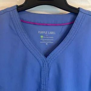 Healing Hands Ladies scrub top Size M thumbnail 2
