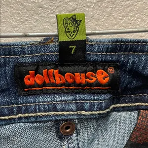 DOLLHOUSE Y2K Vintage Denim Low Rise Flare Jeans Size 7 thumbnail 9