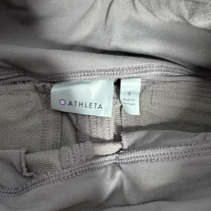 Athleta Mid Rise Highline Hybrid Summiter Tight Pant 6 thumbnail 3