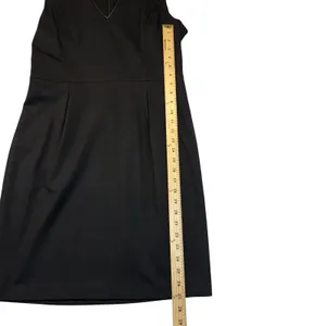 Banana Republic Petite Black V Neck Sleeveless Sheath Dress Work Elegant Size 10 thumbnail 8
