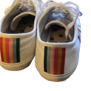 Boden 1991 White Lace Up Sneaker Size 10 Rainbow Print Colorful Canvas Fall thumbnail 4