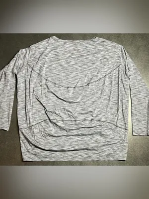 Lululemon Women’s Size M Oversized Grey Long Sleeve Shirt thumbnail 3