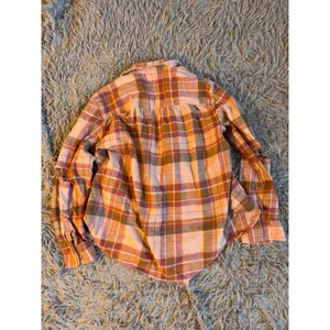 American Eagle Pink Plaid Flannel Shirt‎ Womens Medium Distressed Ripped Elbows thumbnail 5