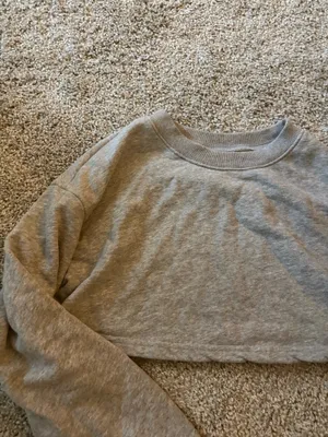 Cropped Grey Sweatshirt from Shein thumbnail 2